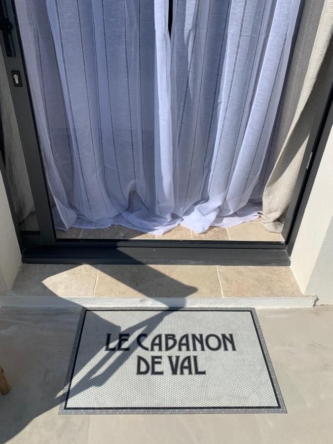 Le Cabanon De Val Bed & Breakfast Gassin Bagian luar foto
